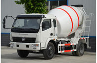 China Vrachtwagen van de Dongfeng de Concrete Partij, 4m3-de Mixervrachtwagens van het Capaciteits Mobiele Cement fabriek