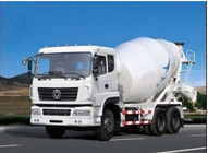 China Het witte Volume van de Concrete Mixervrachtwagen 8m3 10m3 12m3 14m3 voor Mixerbeton fabriek