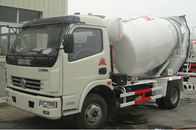 China 3 m3-Capaciteits Kleine Concrete Vrachtwagen, Vrachtwagen van de het Cementmixer van Dongfeng 4X2 de Concrete fabriek