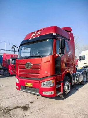 FAW gebruikt Heavy Duty 6x4 550hp J6P trekker truck